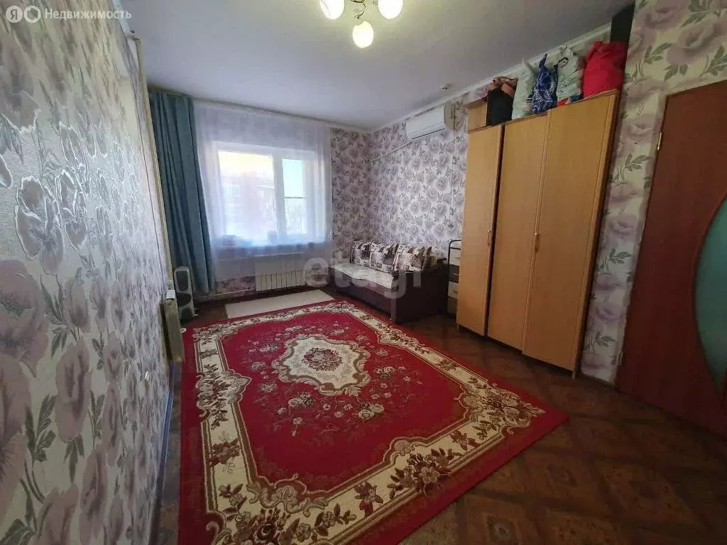 1-комнатная квартира: Астрахань, улица Бабаевского, 1к3 (33.3 м) - Фото 0