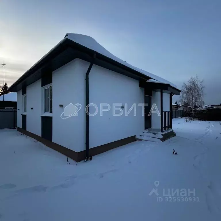 Дом в Тюменская область, Тюмень Парфеново мкр, ул. Ракетная (80 м) - Фото 1
