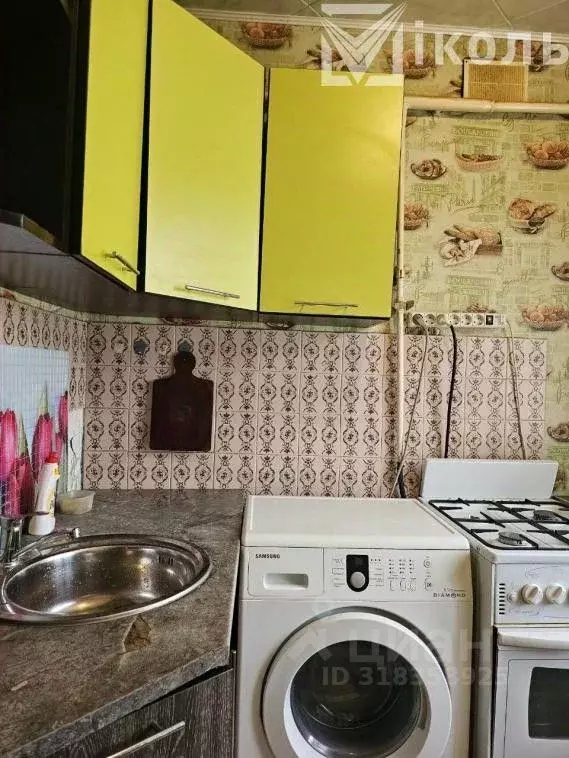 4-к кв. Иркутская область, Ангарск 6-й мкр, 13 (60.0 м) - Фото 0