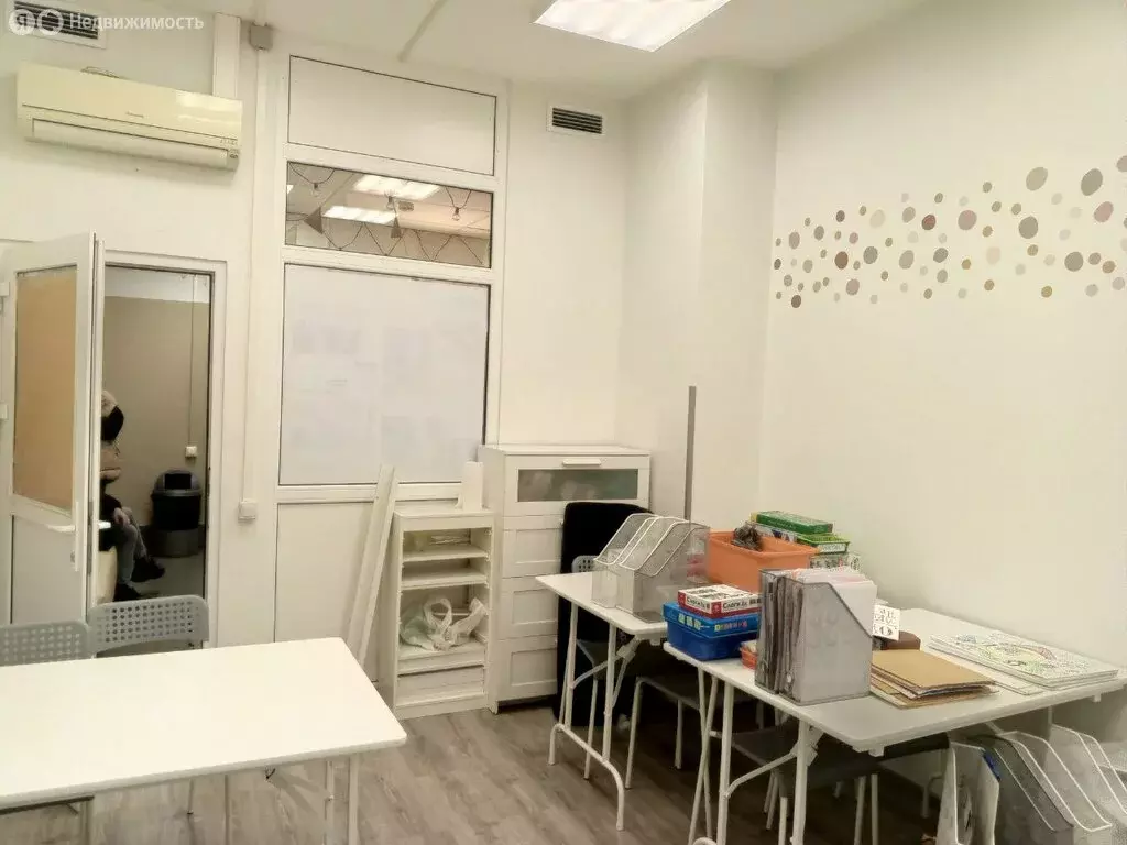 Помещение свободного назначения (180 м) - Фото 1