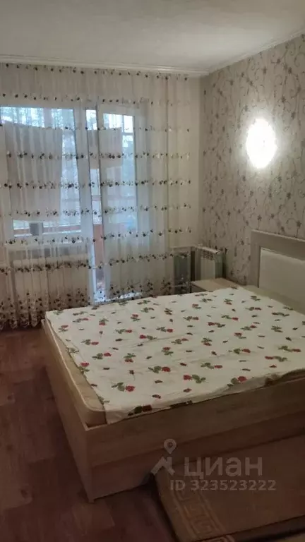 3-к кв. Татарстан, Набережные Челны 45-й комплекс, 14 (68.0 м) - Фото 1