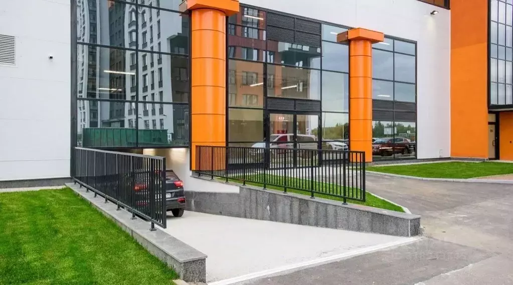 Гараж в Санкт-Петербург ул. Плесецкая, 19 (14 м) - Фото 0