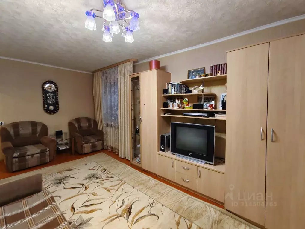 2-к кв. Коми, Сыктывкар Октябрьский просп., 76 (42.4 м) - Фото 0