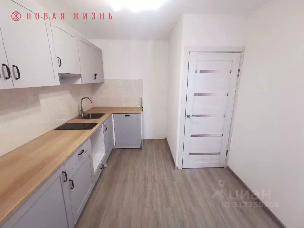 2-к кв. Самарская область, Самара ул. Карбышева, 67а (60.6 м) - Фото 1