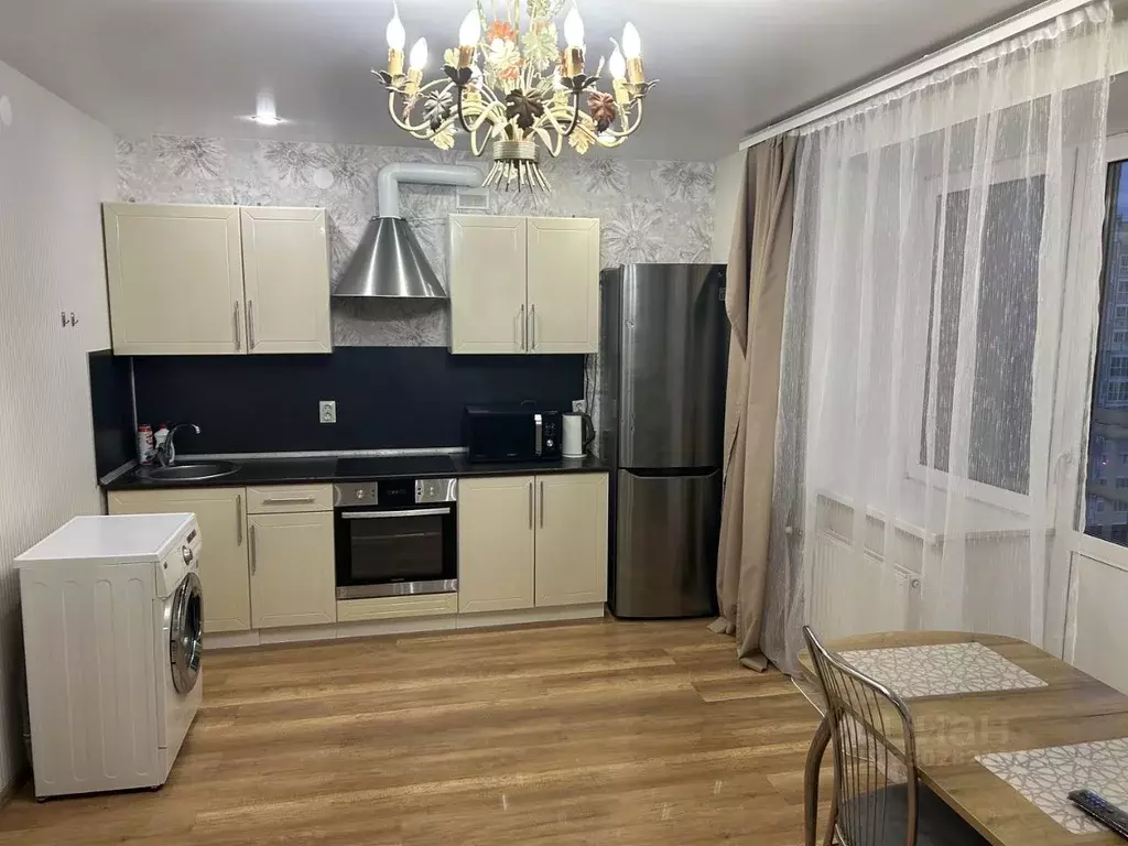 Студия Тюменская область, Тюмень Амурская ул., 39 (29.0 м) - Фото 1