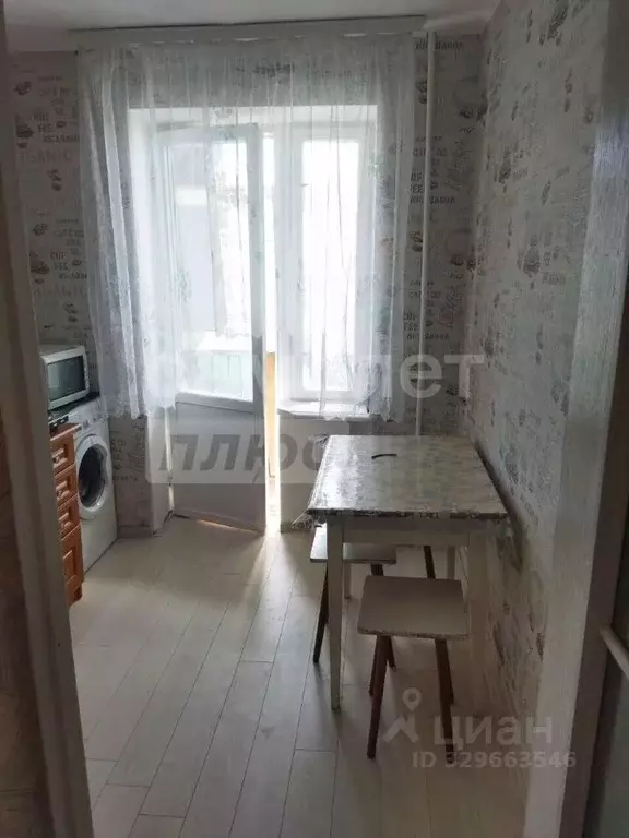 3-к кв. Крым, Сакский район, Новофедоровка пгт ул. Героев, 14 (68.9 м) - Фото 1