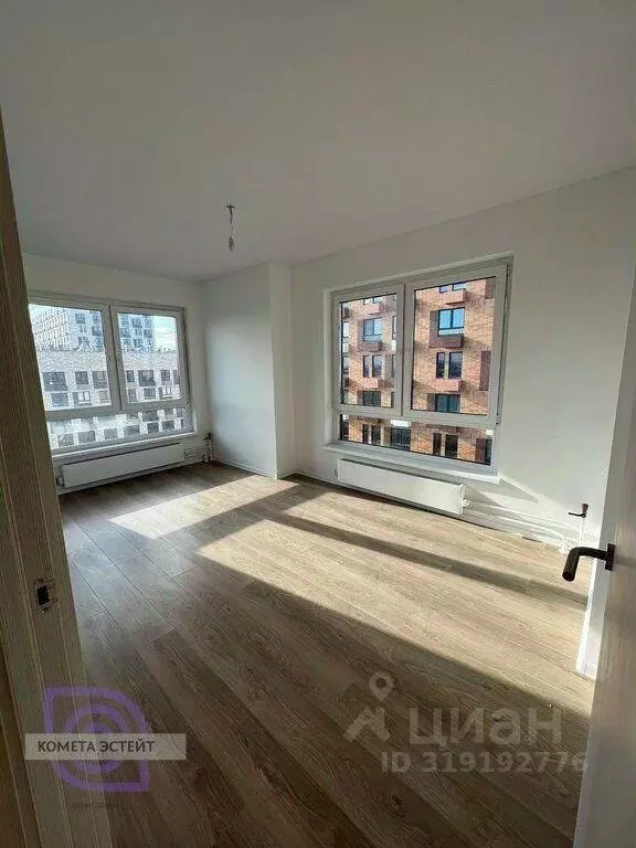 Квартира, 3 комнаты, 77.2 м - Фото 0