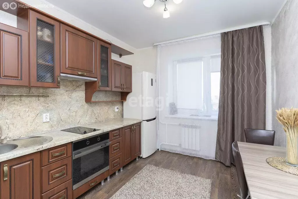 2-комнатная квартира: Тюмень, улица Николая Фёдорова, 17к1 (59.6 м) - Фото 2