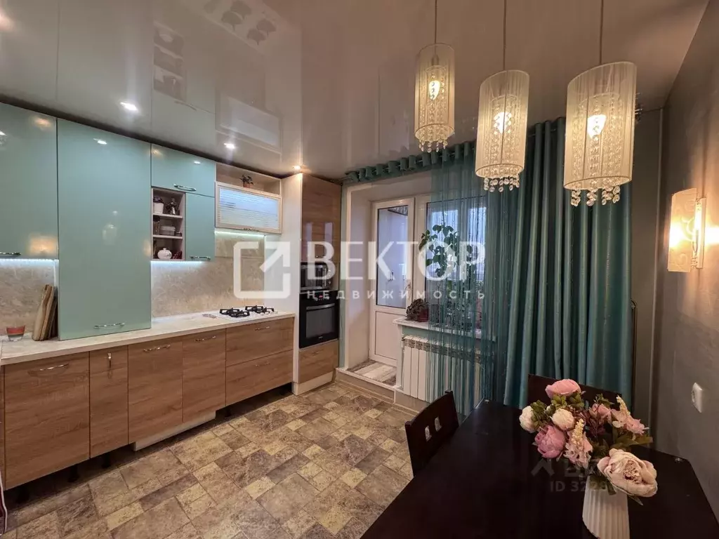 2-к кв. Костромская область, Кострома Магистральная ул., 12 (57.6 м) - Фото 1