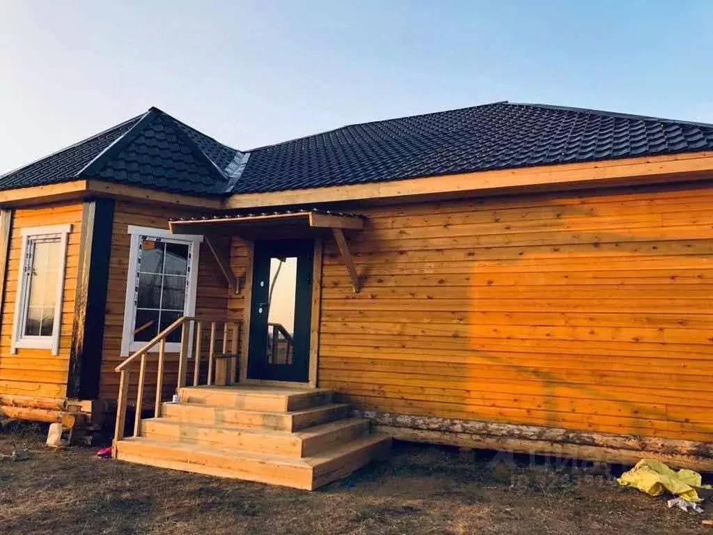 Дом в Саха (Якутия), Якутск городской округ, с. Тулагино  (120 м) - Фото 1