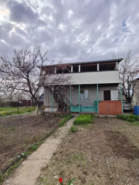 Дом в Саратовская область, Энгельсский район, Красноярское ... - Фото 1