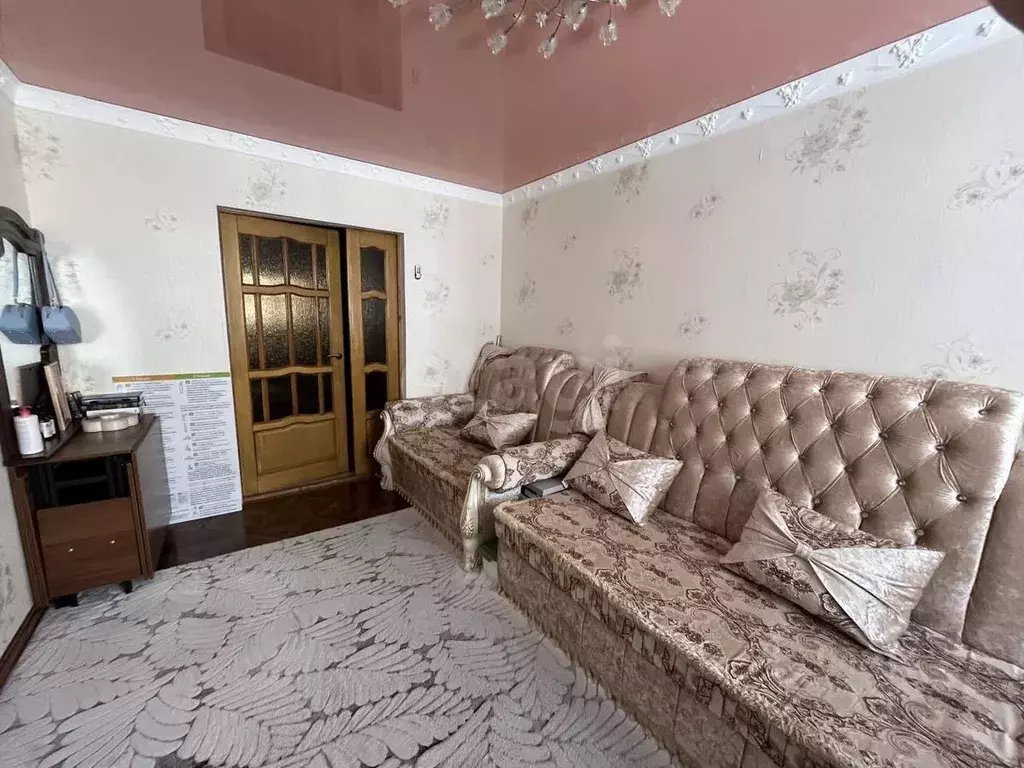 3-к кв. Карачаево-Черкесия, Черкесск Октябрьская ул., 362 (79.5 м) - Фото 1