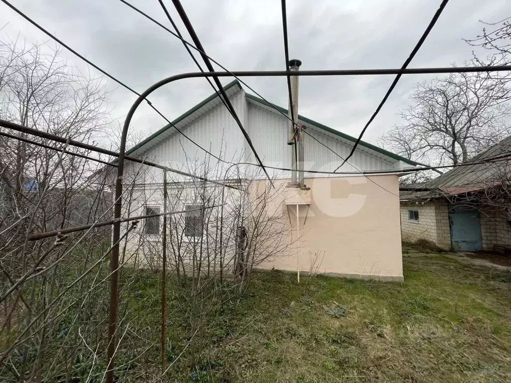 Дом в Краснодарский край, Новокубанский район, Советское с/пос, ... - Фото 2