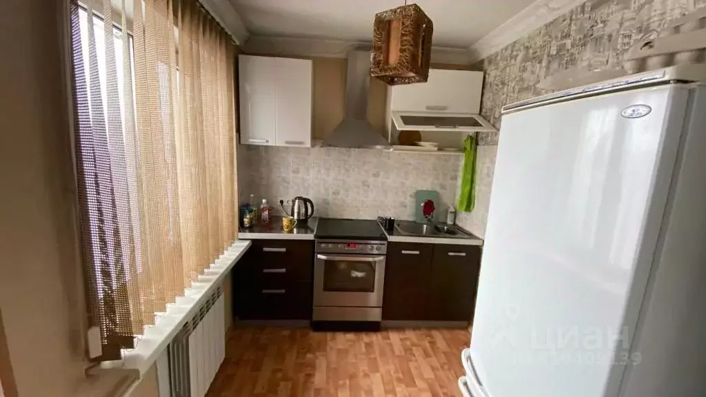 3-к кв. Иркутская область, Иркутск Колхозная ул., 51 (60.0 м) - Фото 0