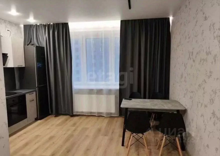 1-к кв. Тюменская область, Тюмень ул. Республики, 204к11 (35.0 м) - Фото 1