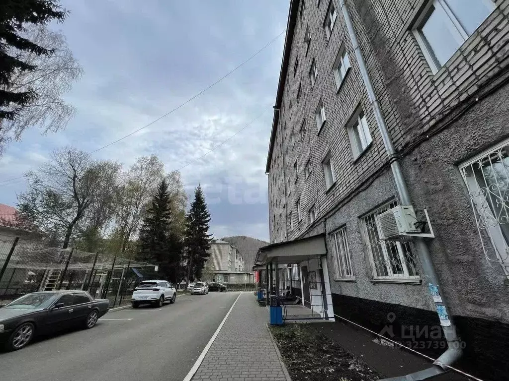 3-к кв. Алтай, Горно-Алтайск Коммунистический просп. (55.9 м) - Фото 2