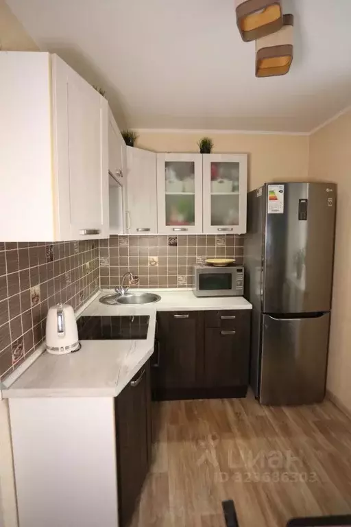 2-к кв. Тюменская область, Тюмень ул. 30 лет Победы, 118 (48.0 м) - Фото 2