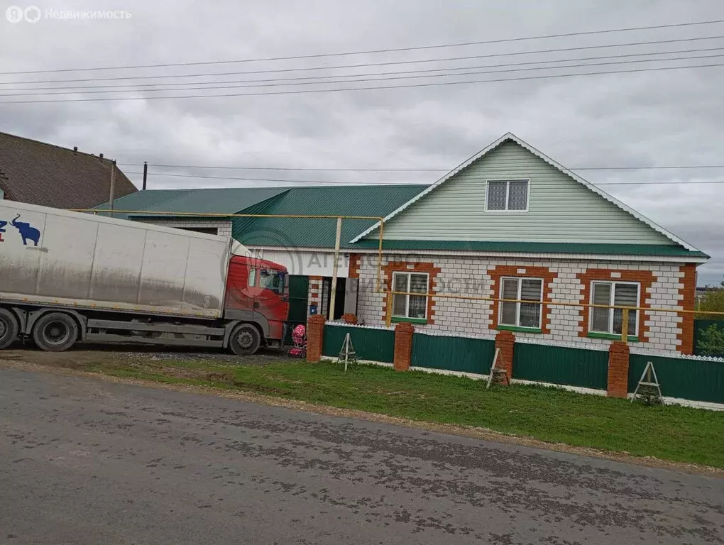Дом в село Куркачи, Центральная улица, 34 (130 м) - Фото 0