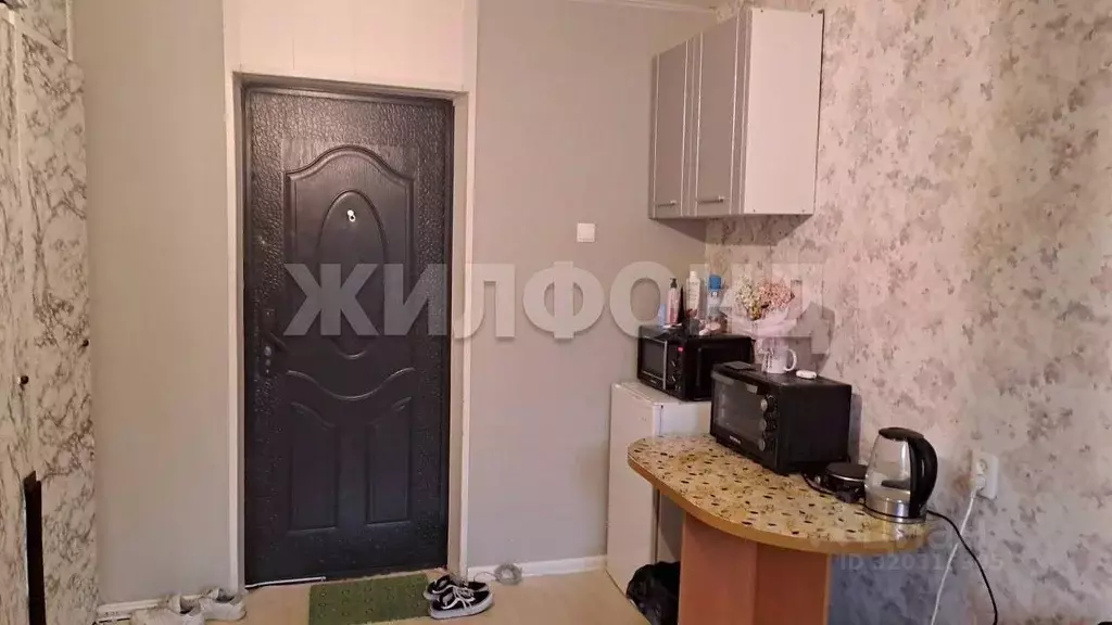 Комната Новосибирская область, Новосибирск ул. Державина, 59 (12.1 м) - Фото 2