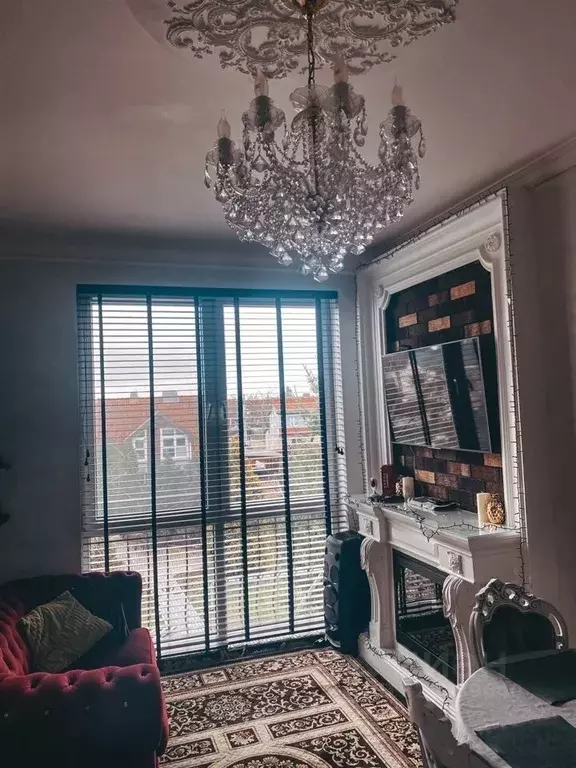 2-к кв. Калининградская область, Калининград ул. Онежская, 10 (75.0 м) - Фото 1