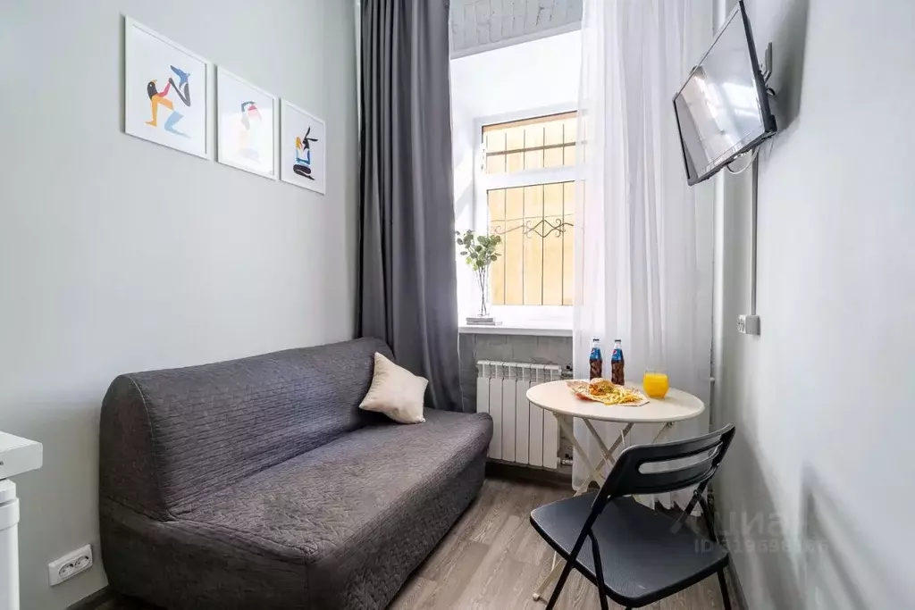 1-к кв. Санкт-Петербург Коломенская ул., 7 (11.0 м) - Фото 0