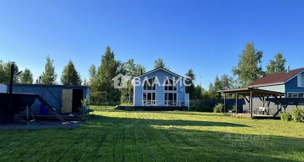 Дом в Ленинградская область, Лодейнопольский район, Доможировское ... - Фото 1