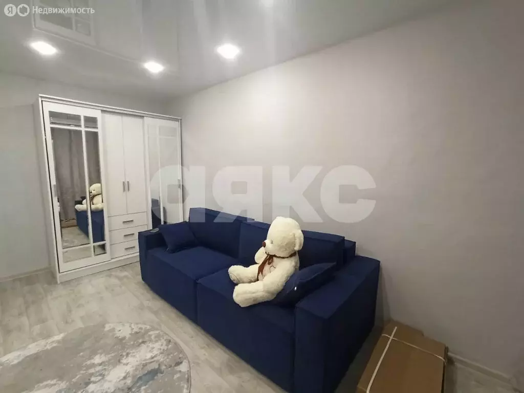 3-комнатная квартира: Волгоград, посёлок Ангарский, Семигорская улица, ... - Фото 2