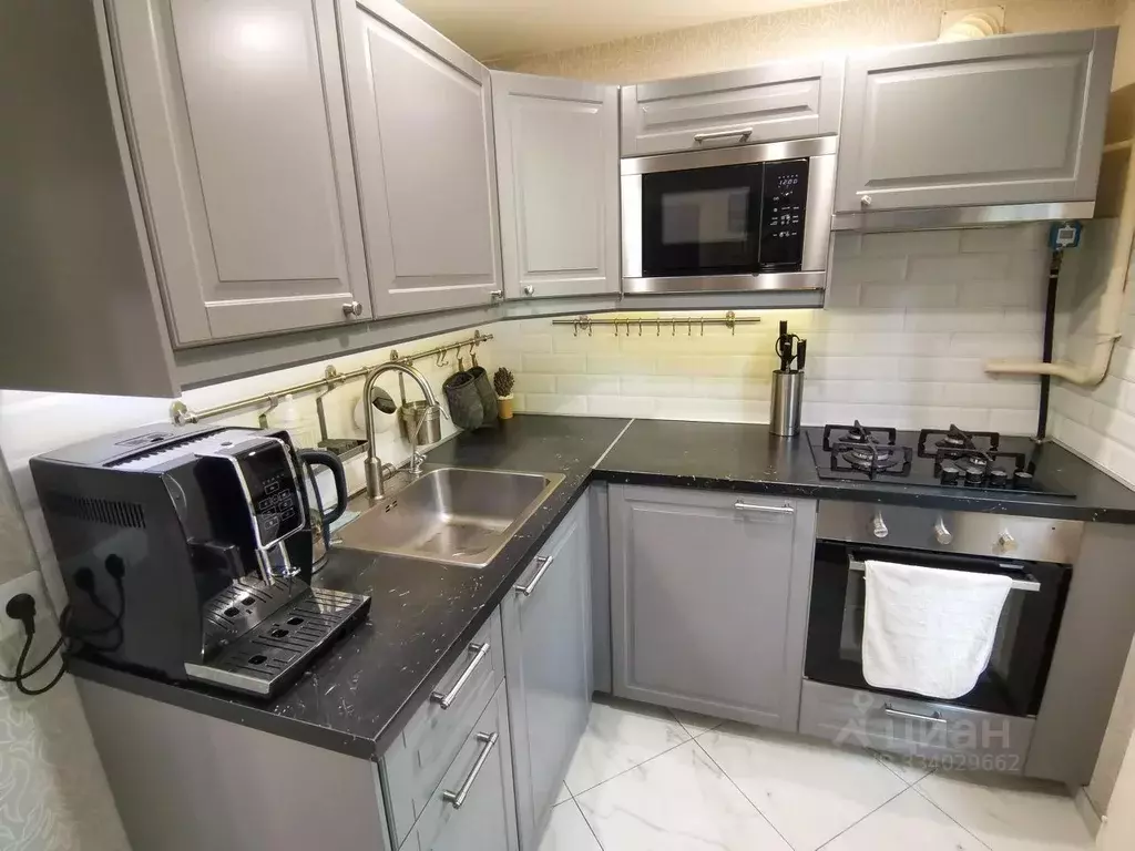 4-к кв. Санкт-Петербург Ленинский просп., 129К2 (48.2 м) - Фото 1