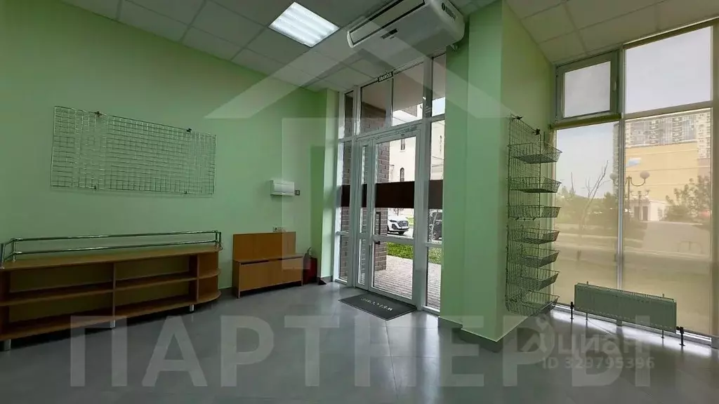 Помещение свободного назначения в Краснодарский край, Краснодар ул. ... - Фото 2
