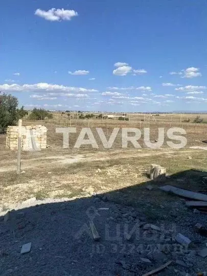 Участок в Крым, Симферопольский район, пос. Школьное  (6.0 сот.) - Фото 1