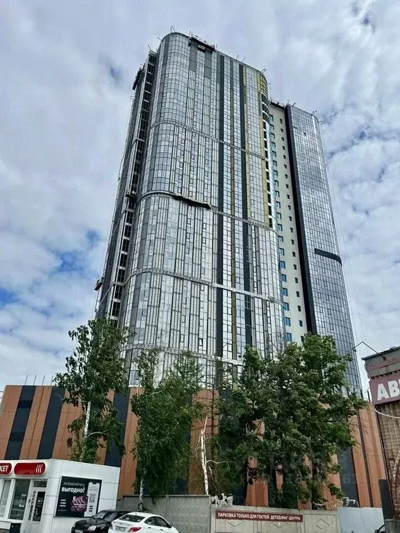 3-к кв. Челябинская область, Челябинск ул. Труда, 157А (76.0 м) - Фото 1