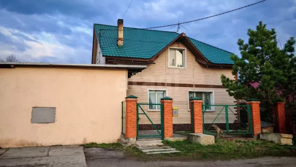 Дом в Кемеровская область, Кемерово ул. Минина и Пожарского, 8 (151 м) - Фото 0