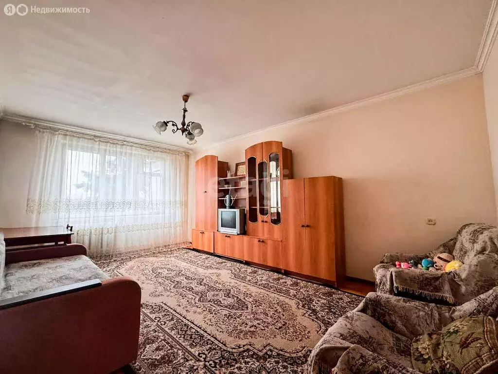 3-комнатная квартира: Нальчик, улица Кирова, 1Б (68.5 м) - Фото 2