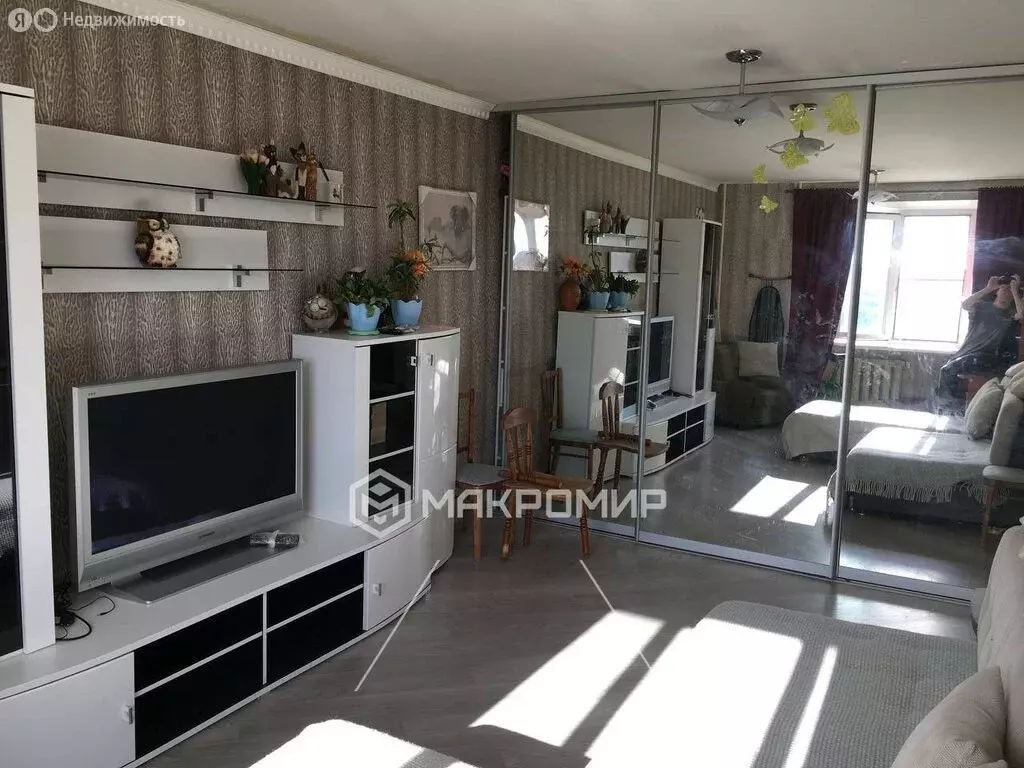 2к в 8-комнатной квартире (17.7 м) - Фото 1