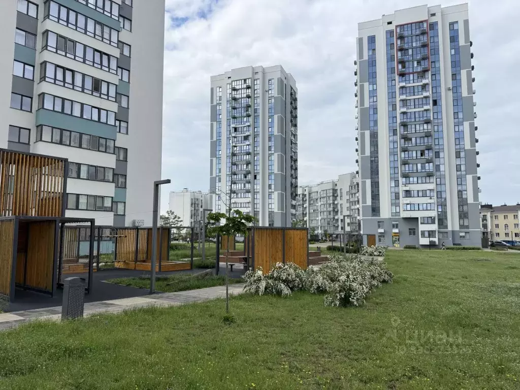 2-к кв. Крым, Симферополь ул. Никанорова, 4Д (64.0 м) - Фото 1