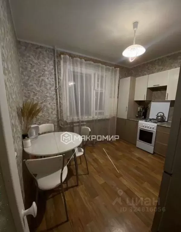 2-к кв. Орловская область, Орел ул. Емлютина, 20 (61.1 м) - Фото 1