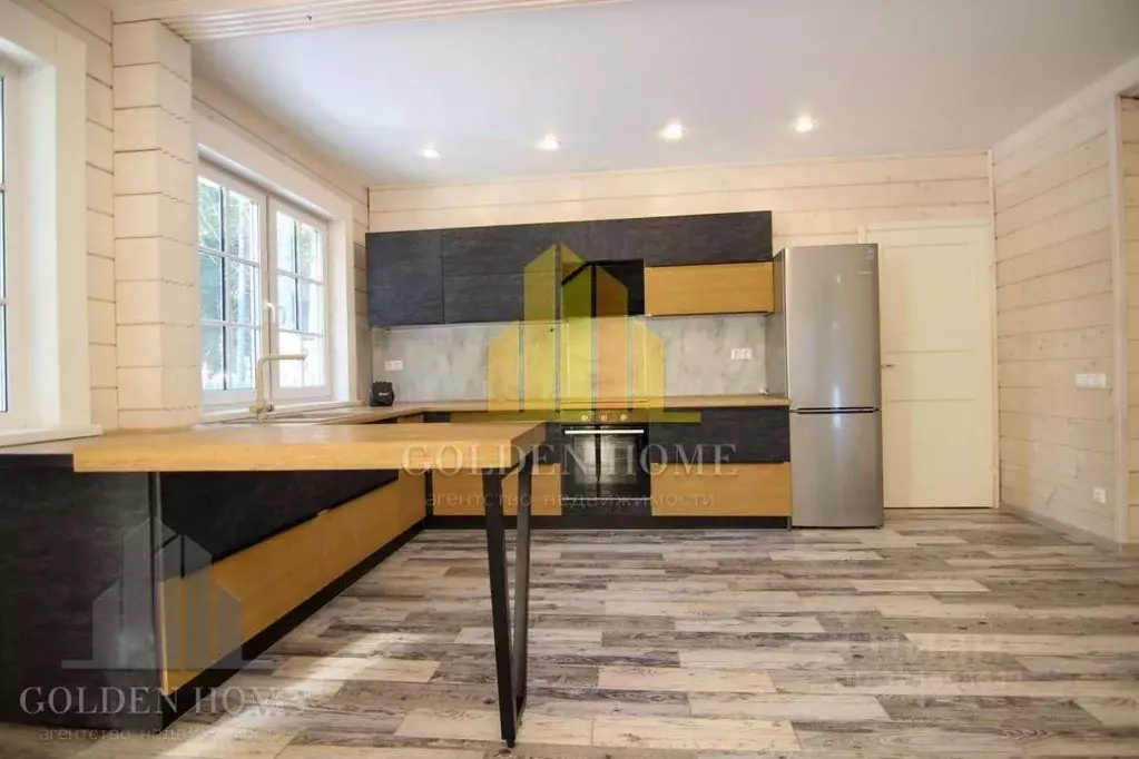 Дом в Санкт-Петербург, Санкт-Петербург, Зеленогорск Сапожная ул., 12 ... - Фото 2