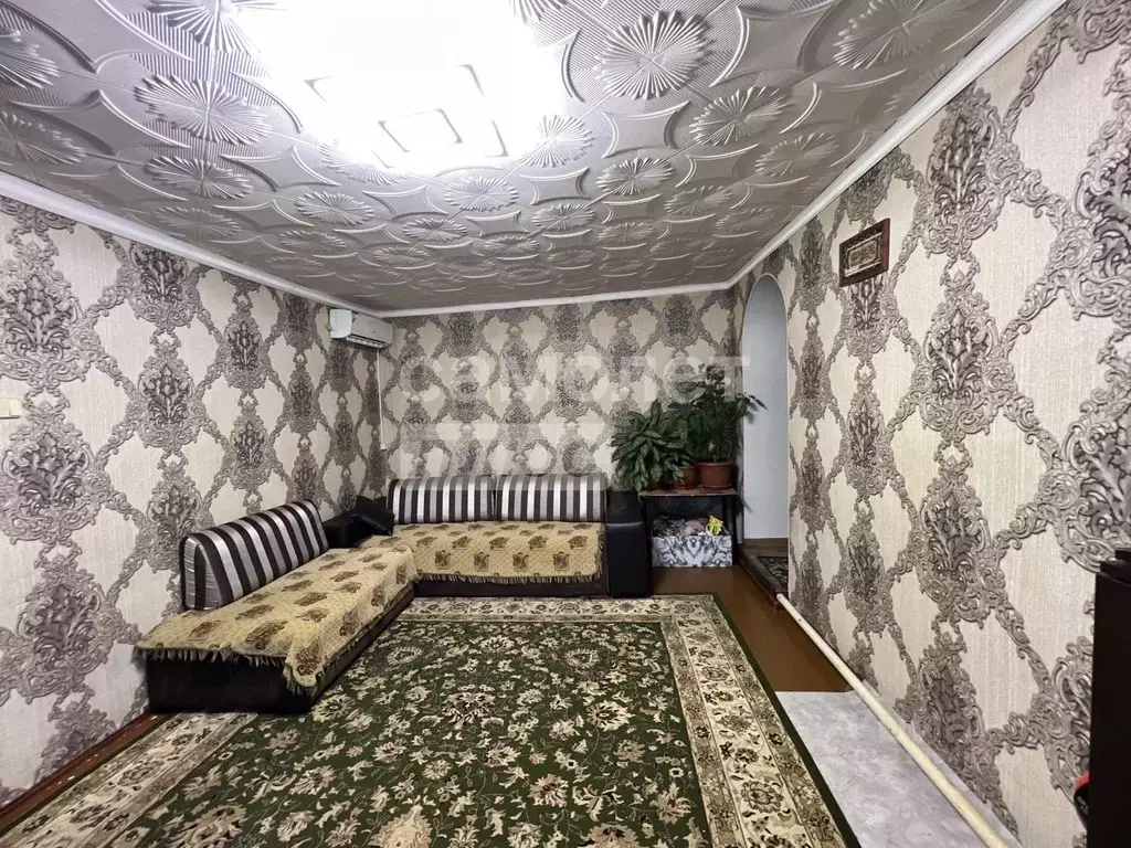 3-к кв. Астраханская область, Астрахань ул. Челюскинцев, 120 (66.1 м) - Фото 0