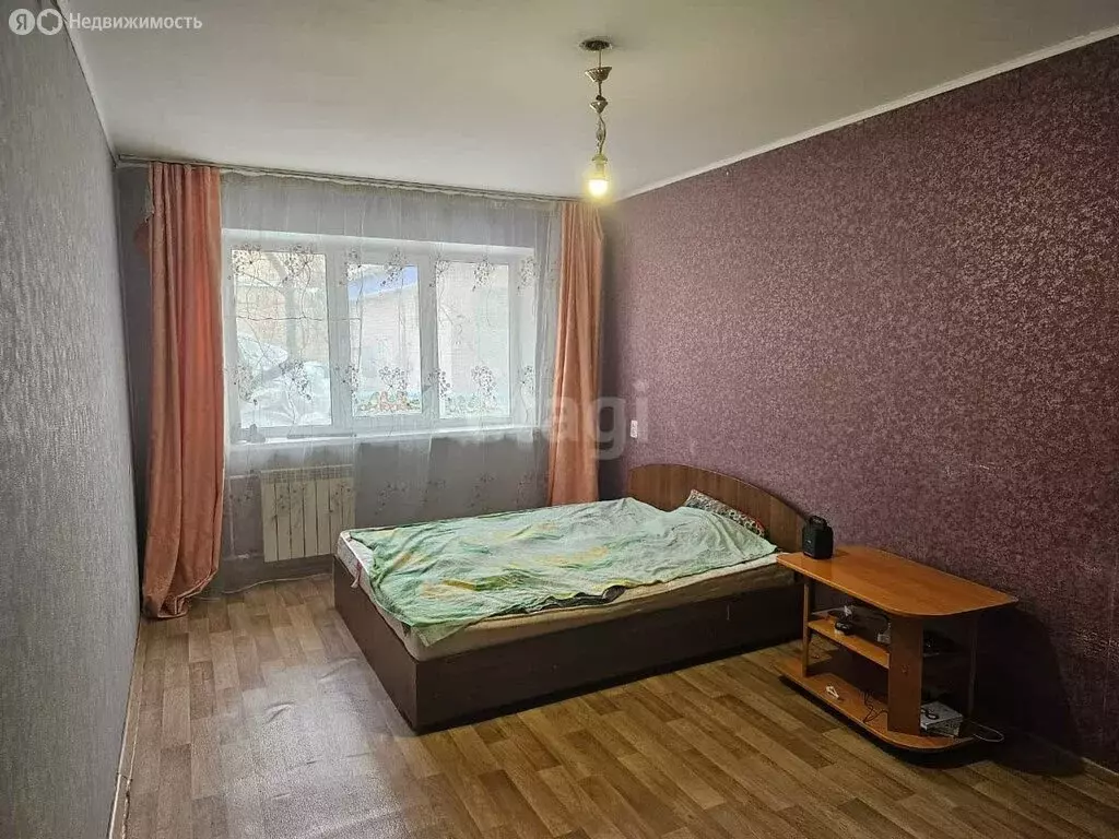 1-комнатная квартира: Абакан, улица Чехова, 76 (30 м) - Фото 0