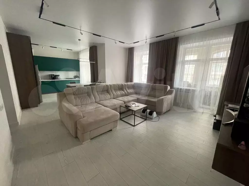 3-к. квартира, 130 м, 2/6 эт. - Фото 1