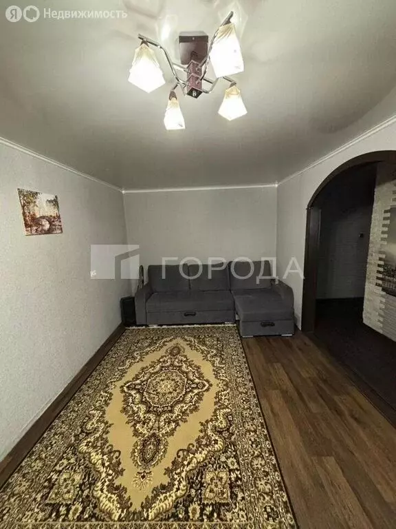 2-комнатная квартира: Барнаул, улица Георгия Исакова, 203 (46 м) - Фото 0