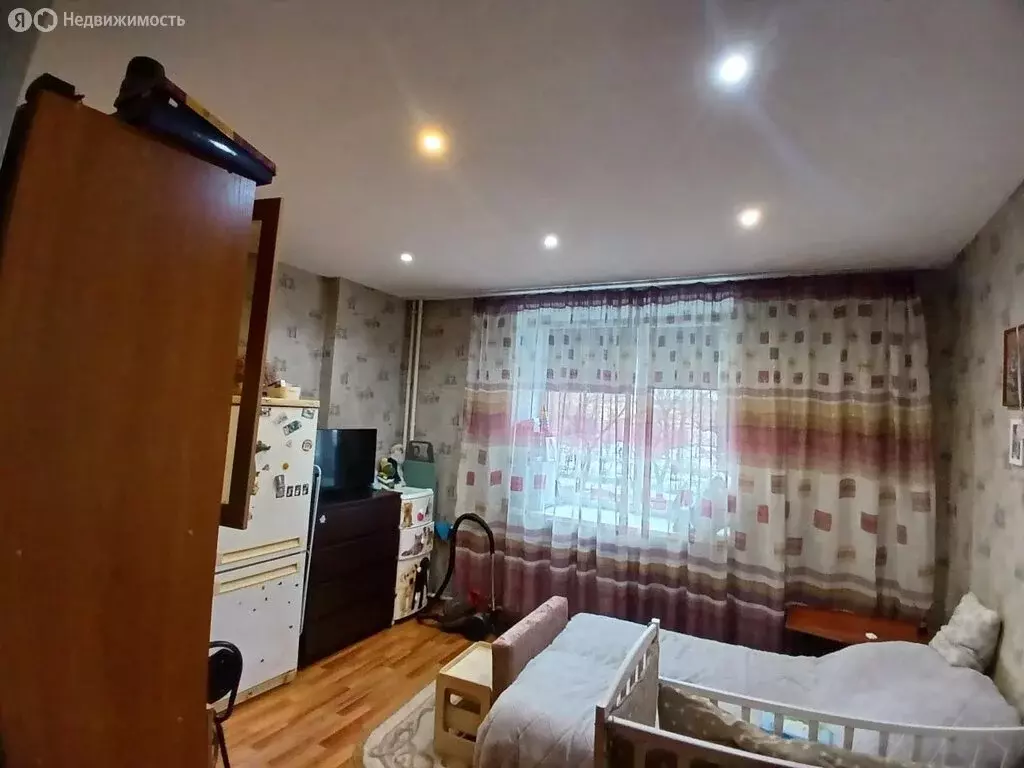 1к в 4-комнатной квартире (14 м) - Фото 1