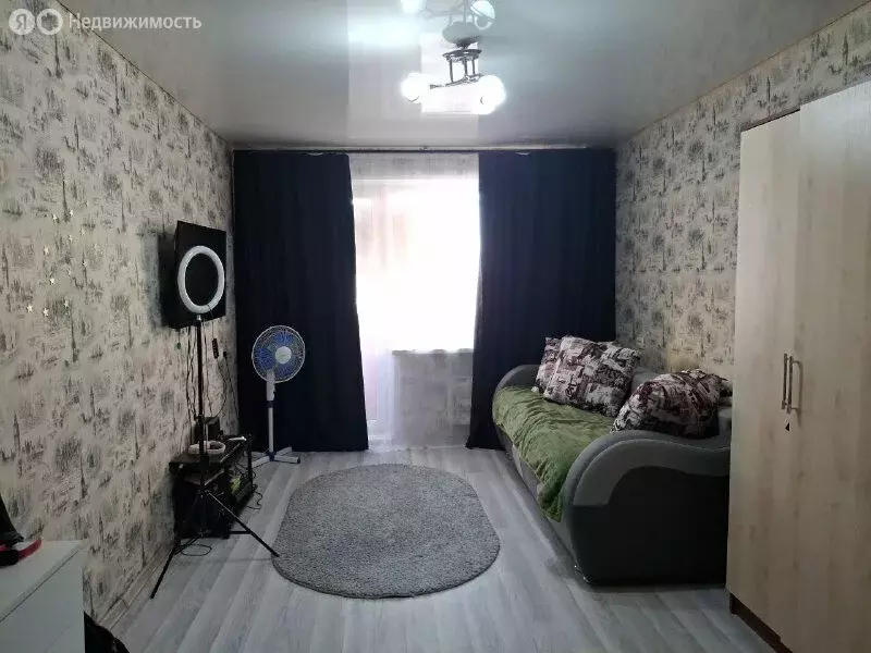 1-комнатная квартира: Саяногорск, микрорайон Заводской, 23 (30 м) - Фото 1