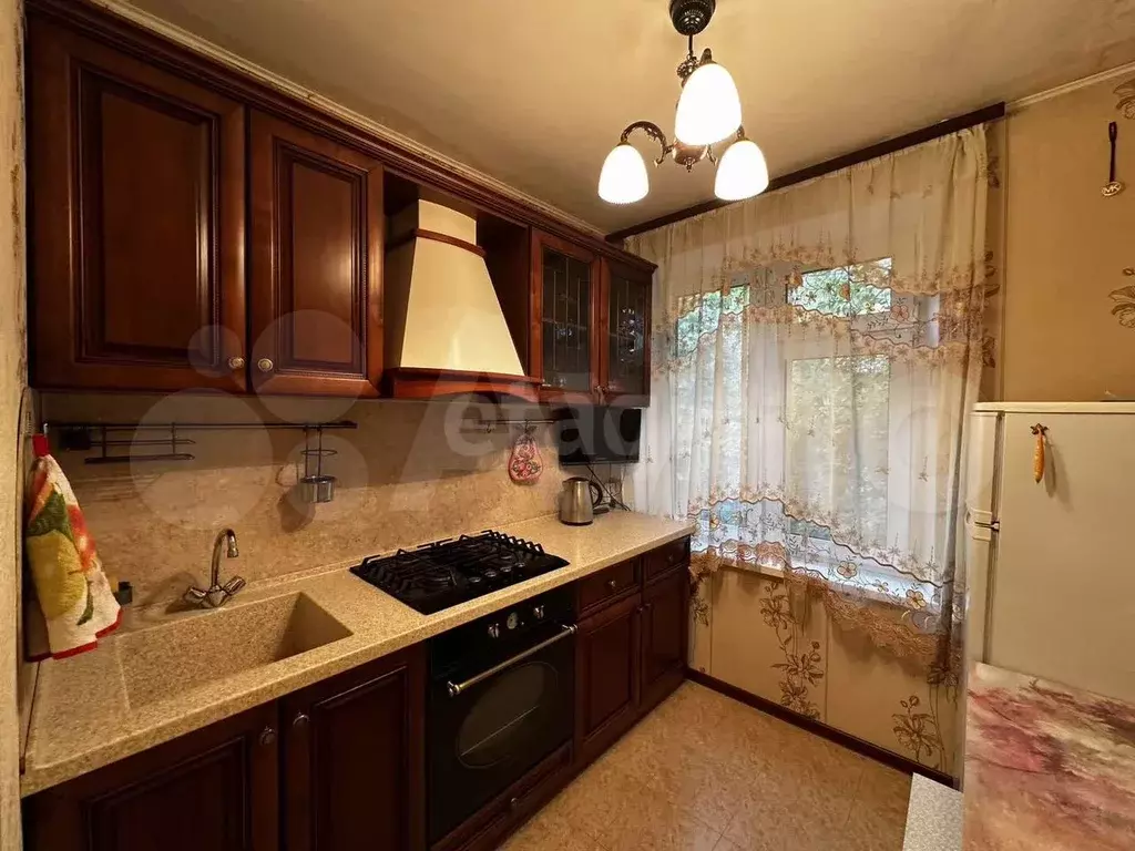 2-к. квартира, 45 м, 5/5 эт. - Фото 1
