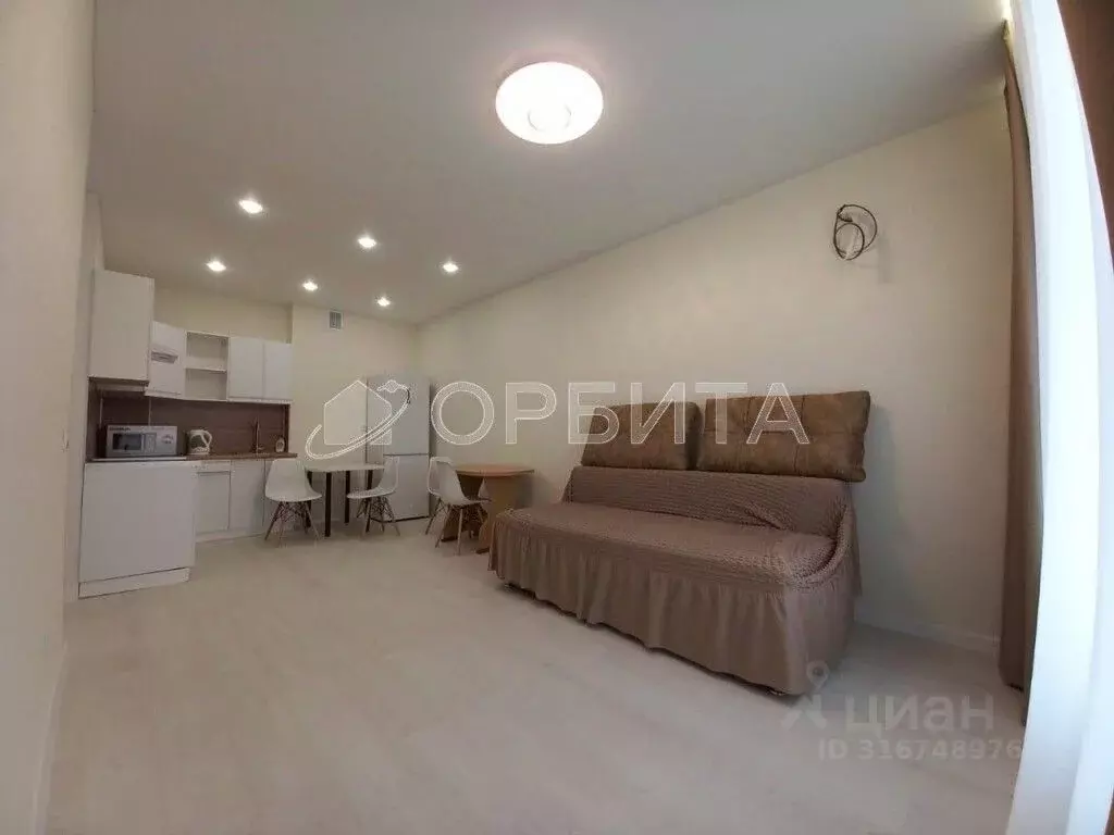 2-к кв. Тюменская область, Тюмень ул. Тимирязева, 8к1 (60.0 м) - Фото 0
