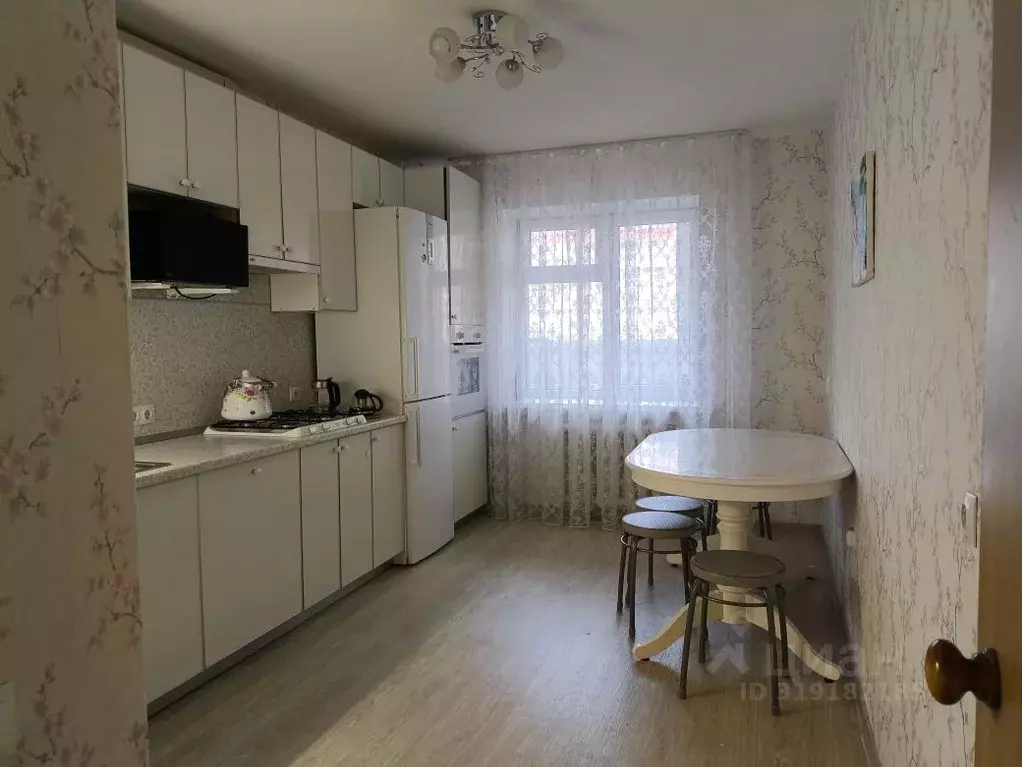 2-к кв. Татарстан, Альметьевск ул. Ленина, 195 (56.0 м) - Фото 0