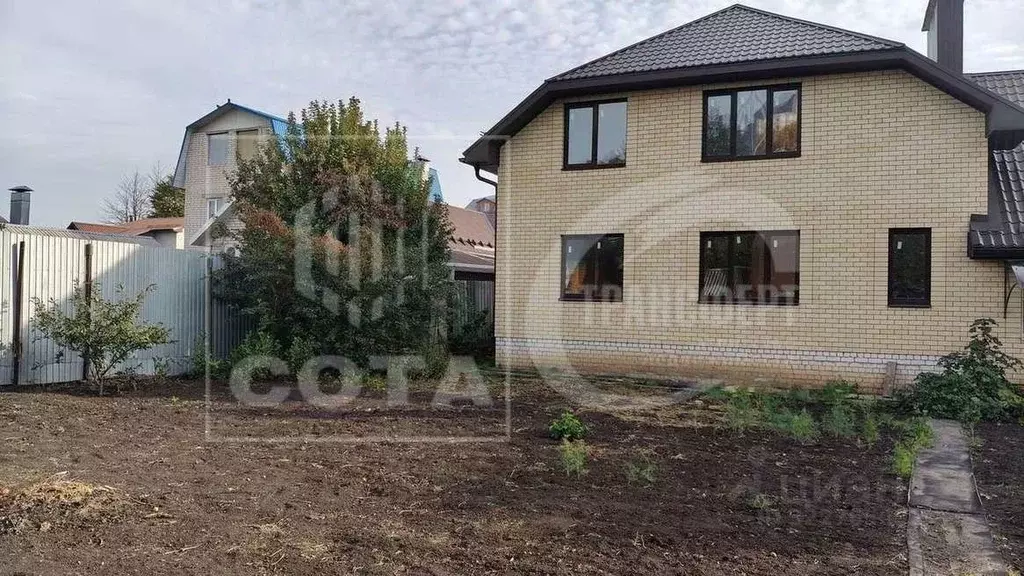 Дом в Воронежская область, Воронеж Вокзальная ул., 21 (245 м) - Фото 1