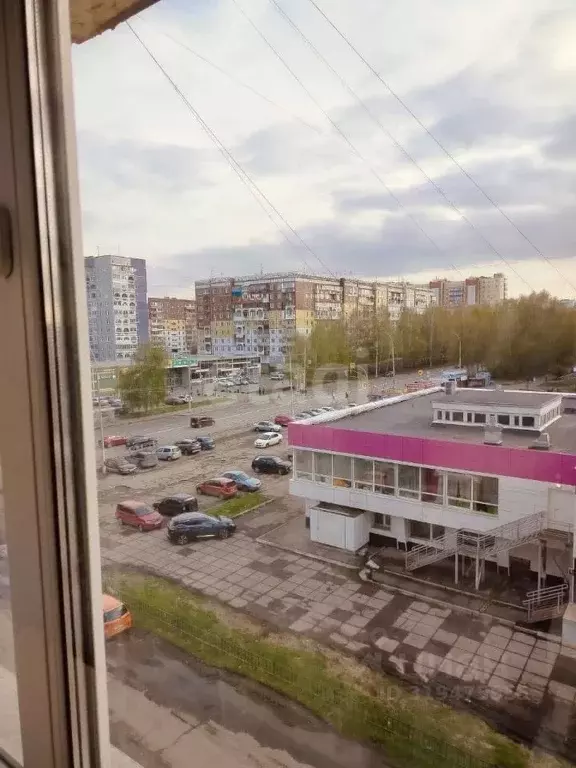 3-к кв. Кемеровская область, Кемерово Октябрьский просп., 82 (61.2 м) - Фото 0