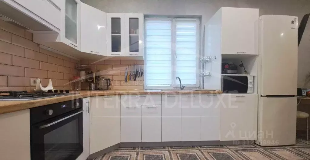Дом в Севастополь ул. Писателя Аверченко, 33 (145 м) - Фото 0