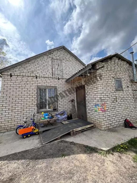 Дом в Калмыкия, Элиста ул. Пирогова (96 м) - Фото 1